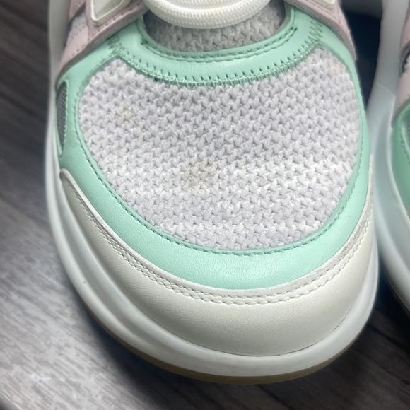 Louis Vuitton Archlight Sneaker - Picture 5 of 7